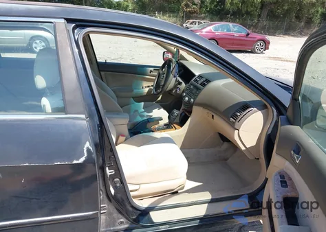 2003 Honda Accord 2.4 Ex from USA, damaged, VIN 1HGCM56603A045059